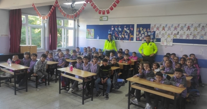 Beypazarı'nda polisten öğrencilere trafik eğitimi